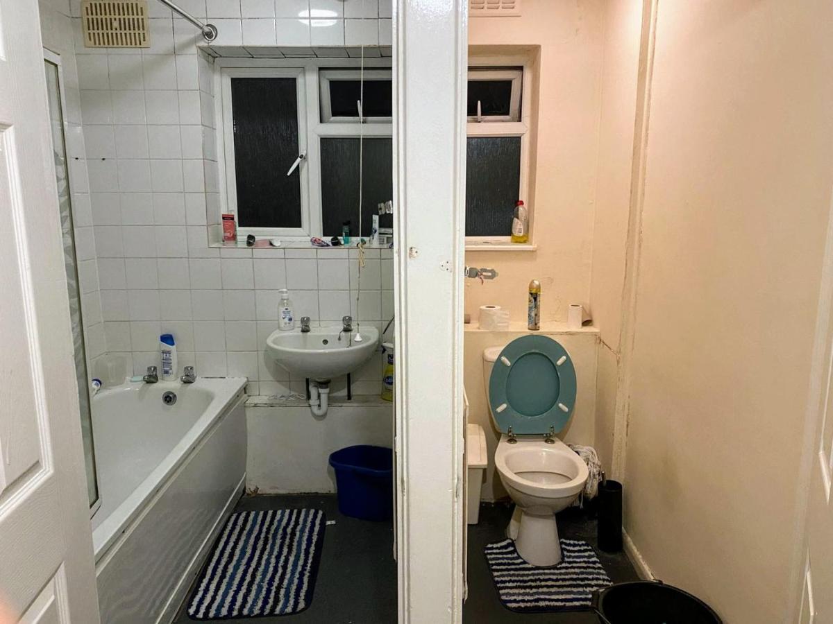 Hornchurch Comfortable Double Bedroom In London المظهر الخارجي الصورة